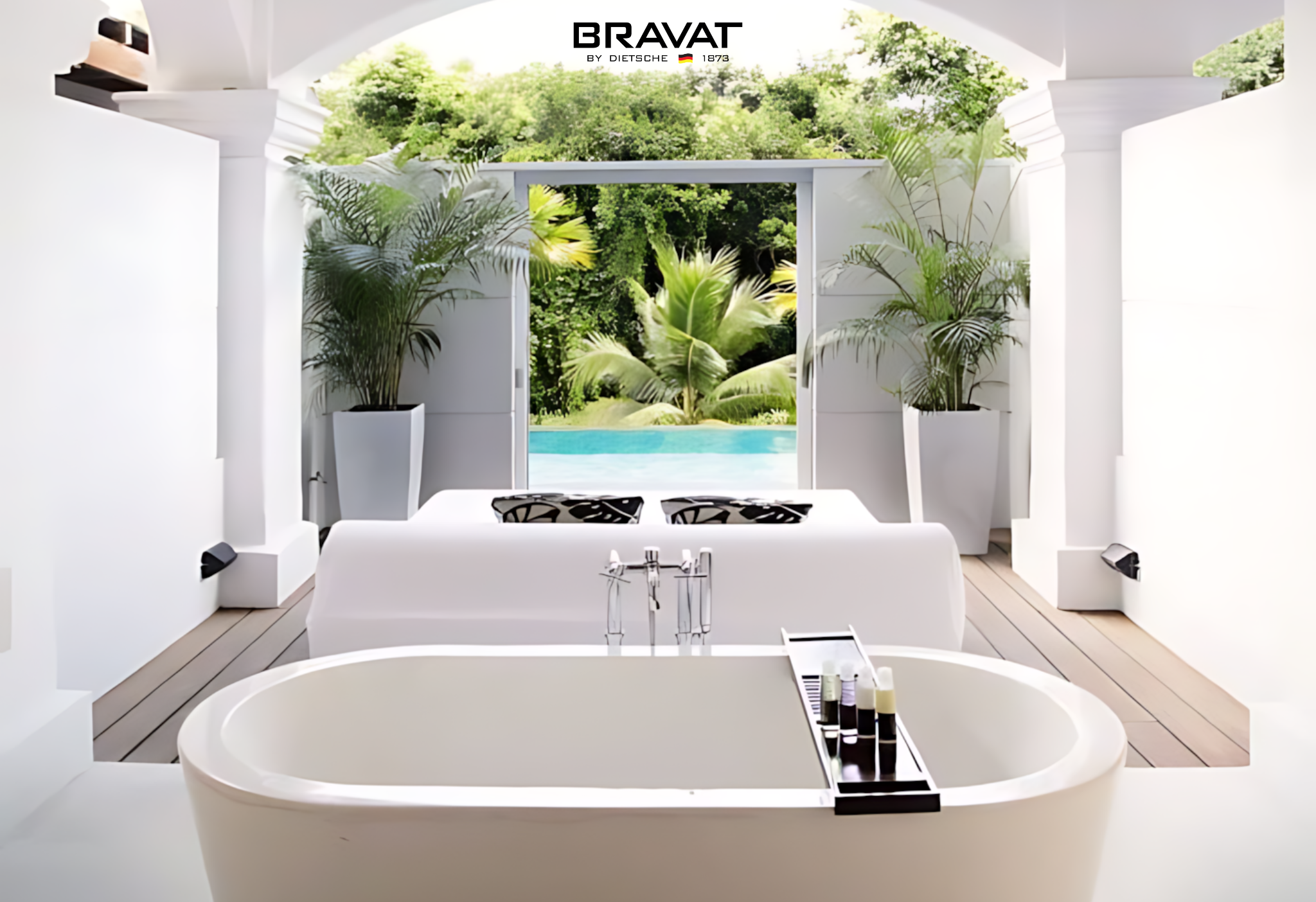 Bồn tắm đặt s&agrave;n Bravat thiết kế elip trong ph&ograve;ng tắm En-suite.